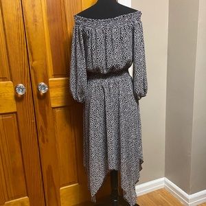 Charles Henry off the shoulder Boho-style dress